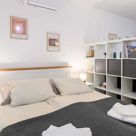 Zentrea Apartman Eger Exterior foto