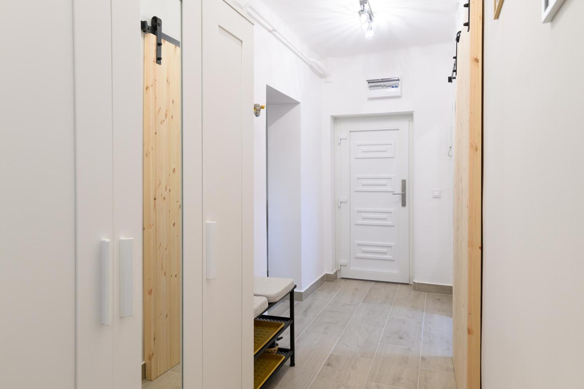 Zentrea Apartman Eger Exterior foto